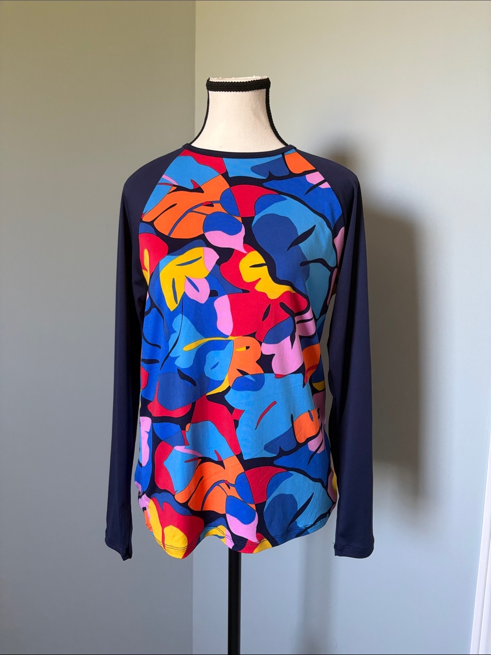 🌺NWOT🌺 Nautica Long Sleeve Rash Guard Swim Top Tropical Monstera Print